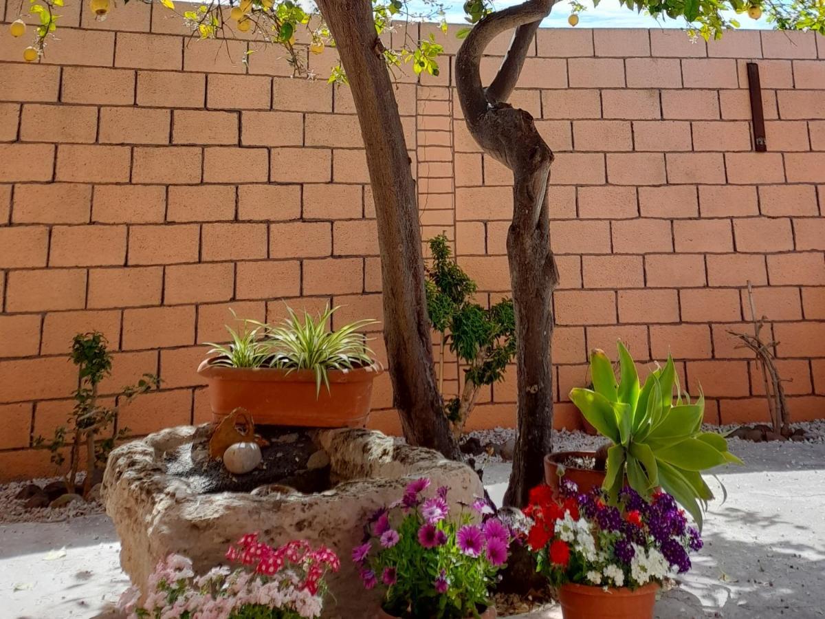 Su Fassoi Cabras Bed and Breakfast Buitenkant foto